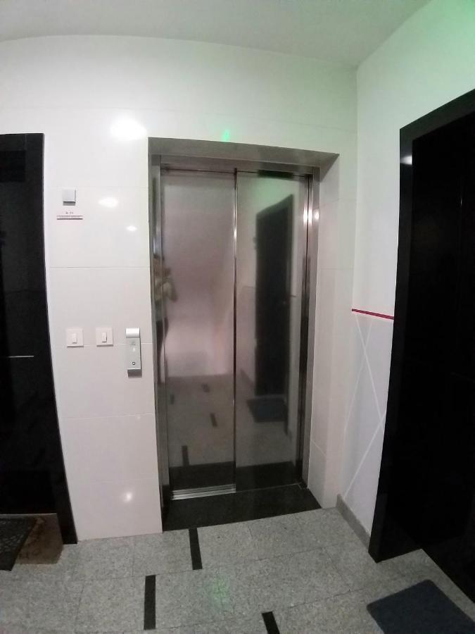 Theos Atelier Self Check In Apartment W Free Private Parking Zagreb Exterior foto
