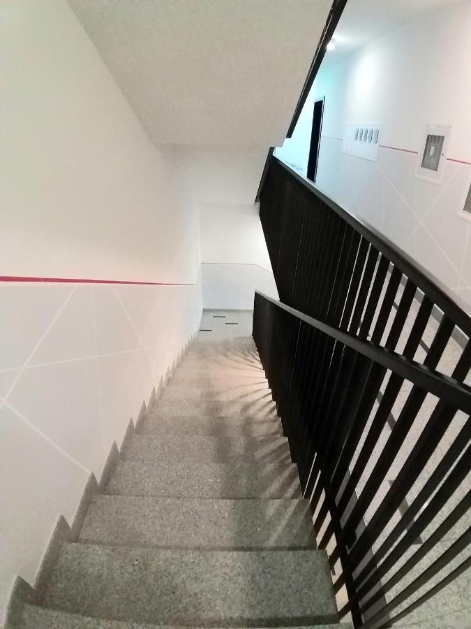 Theos Atelier Self Check In Apartment W Free Private Parking Zagreb Exterior foto